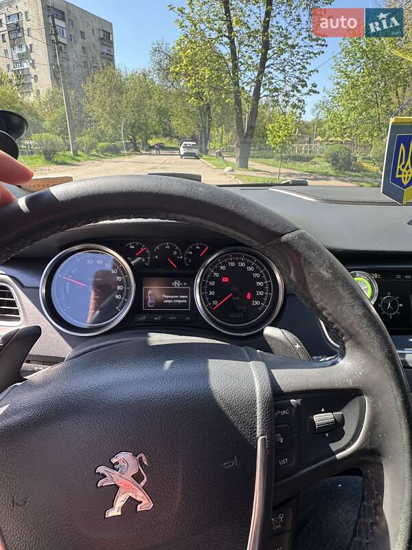 Седан Peugeot 508 2012 в Києві