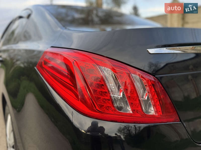 Седан Peugeot 508 2011 в Чернівцях
