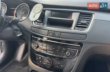 Седан Peugeot 508 2011 в 
