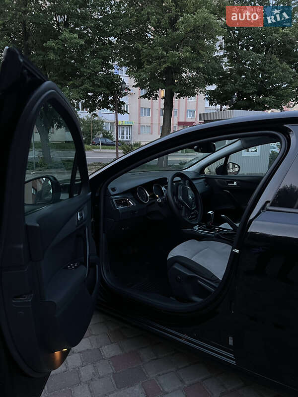 Седан Peugeot 508 2013 в Ровно
