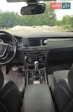 Седан Peugeot 508 2015 в 