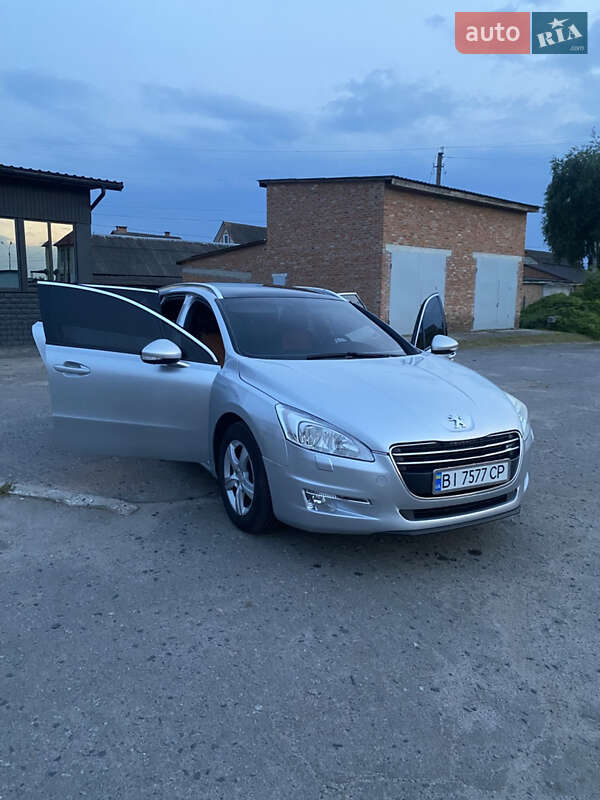 Универсал Peugeot 508 2011 в Гадяче