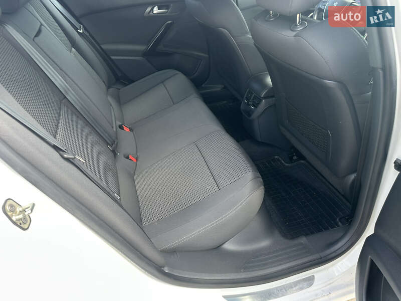 Универсал Peugeot 508 2011 в Радехове