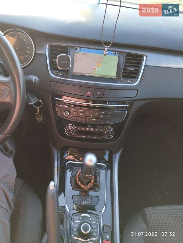 Универсал Peugeot 508 2013 в Буске