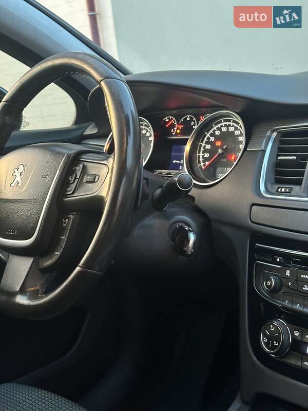 Седан Peugeot 508 2013 в Мукачевому