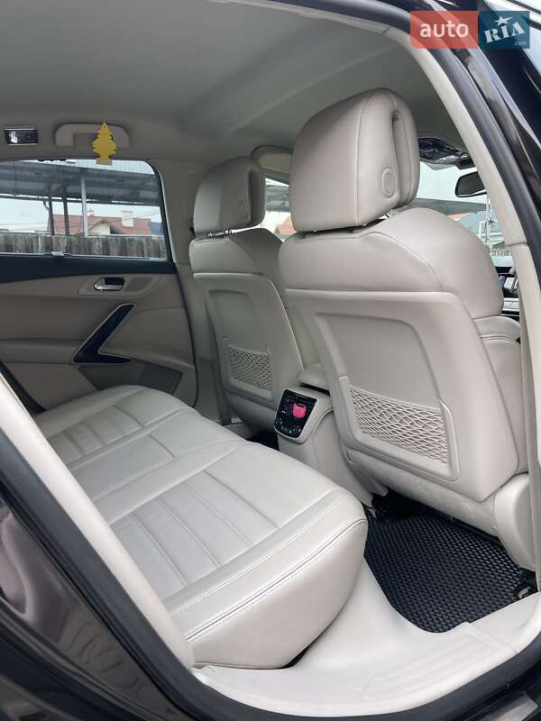Седан Peugeot 508 2013 в Львове