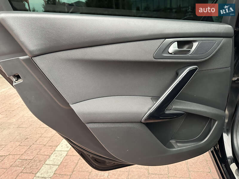 Универсал Peugeot 508 2011 в Стрые