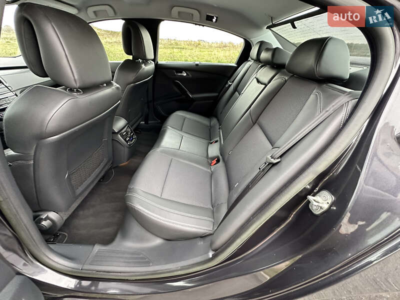 Седан Peugeot 508 2012 в Виннице