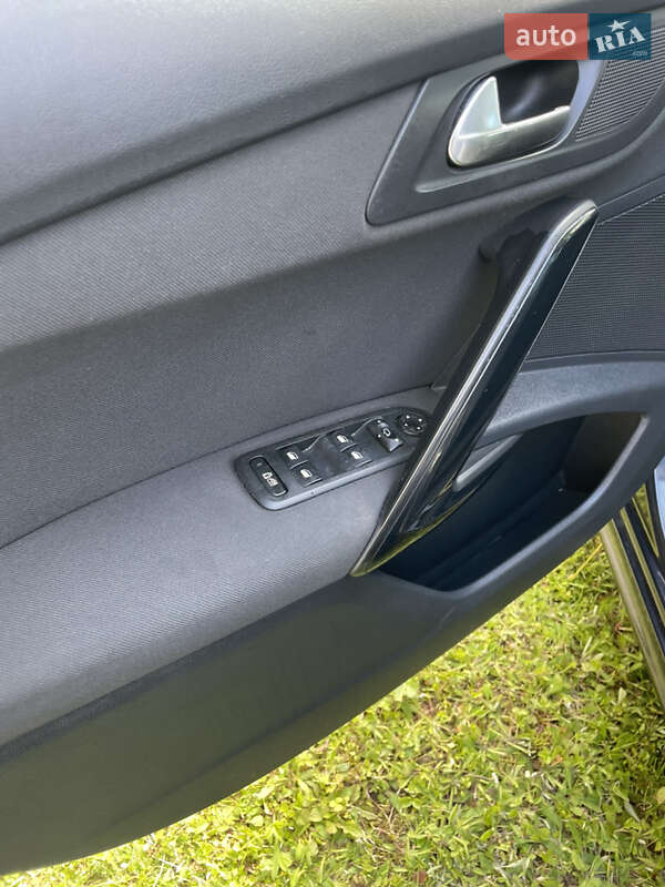 Универсал Peugeot 508 2011 в Стрые