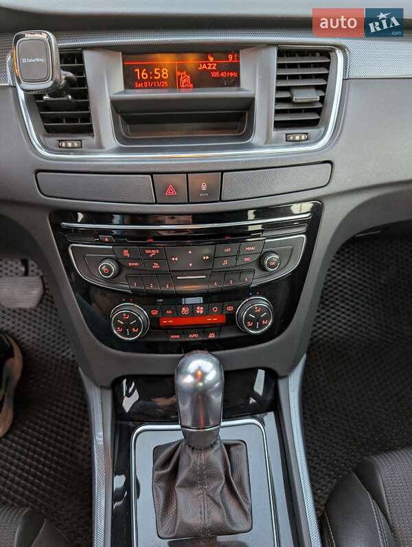 Седан Peugeot 508 2011 в Львове