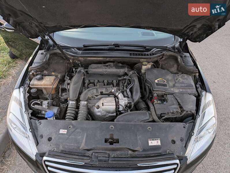 Седан Peugeot 508 2011 в Львове