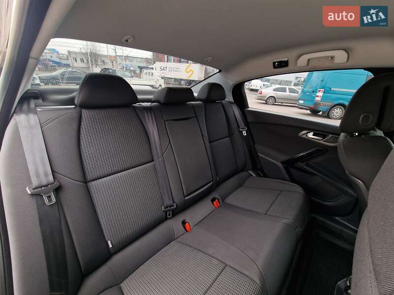 Седан Peugeot 508 2012 в Хмельницком