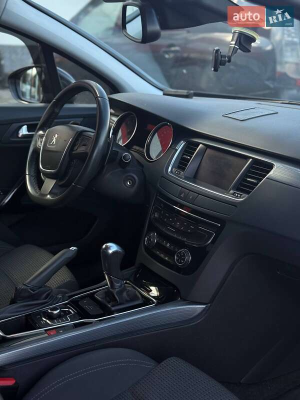Седан Peugeot 508 2012 в Черновцах