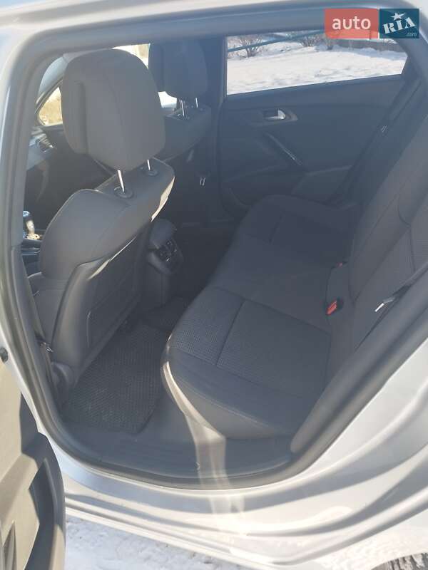 Универсал Peugeot 508 2013 в Буске