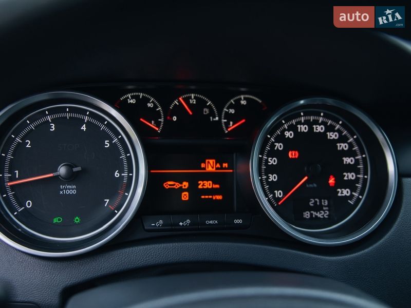 Седан Peugeot 508 2011 в Бучаче