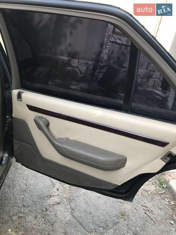 Седан Peugeot 605 1997 в Казанці