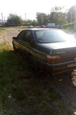 Седан Peugeot 605 1990 в 