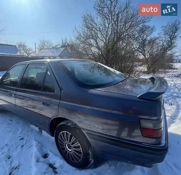Peugeot 605 1989