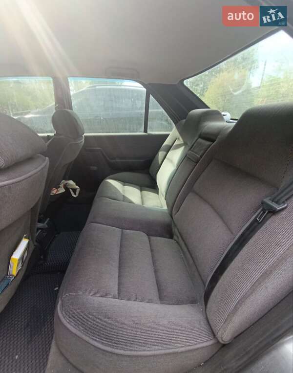 Седан Peugeot 605 1990 в Балаклее