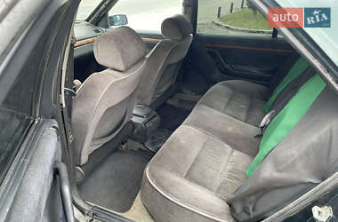 Седан Peugeot 605 1993 в 