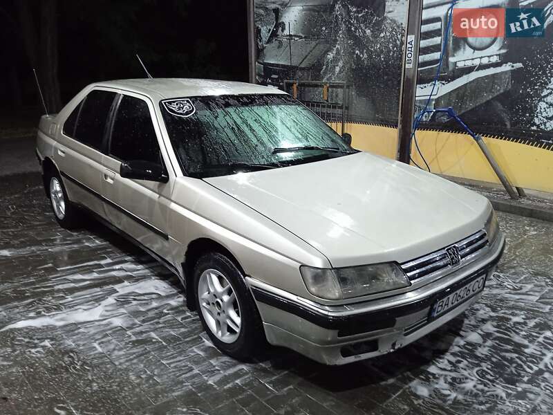 Седан Peugeot 605 1991 в 