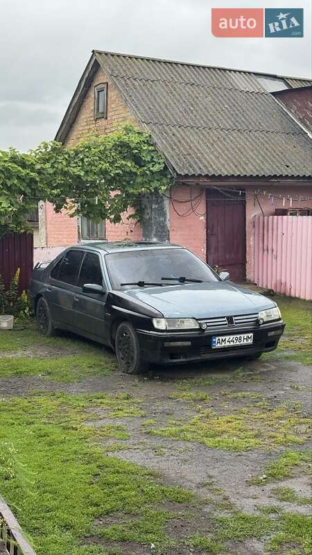 Peugeot 605