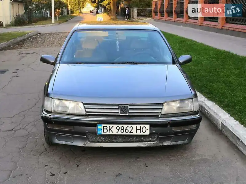 Peugeot 605