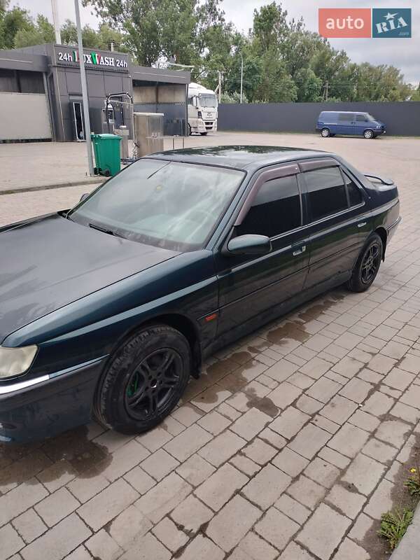 Седан Peugeot 605 1994 в Козове