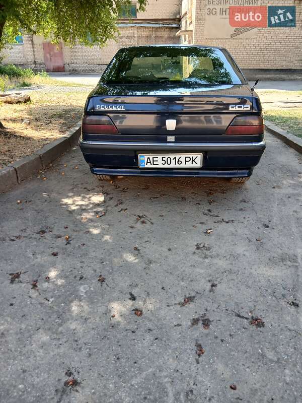 Седан Peugeot 605 1994 в Кривому Розі