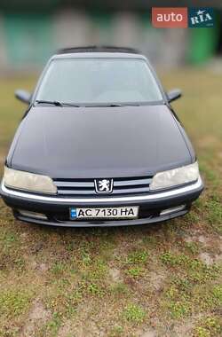 Седан Peugeot 605 1993 в Шацке
