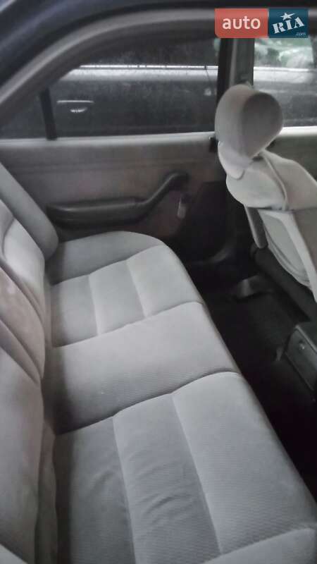 Седан Peugeot 605 1998 в Львові