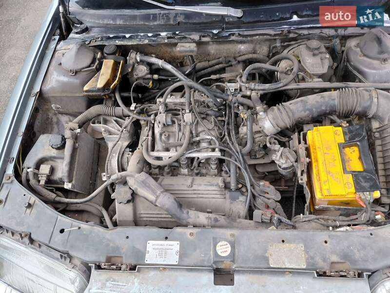 Седан Peugeot 605 1991 в Сквирі