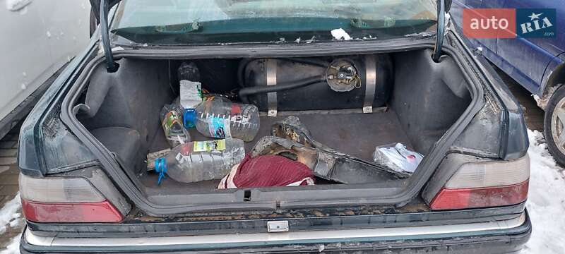 Седан Peugeot 605 1991 в Львове