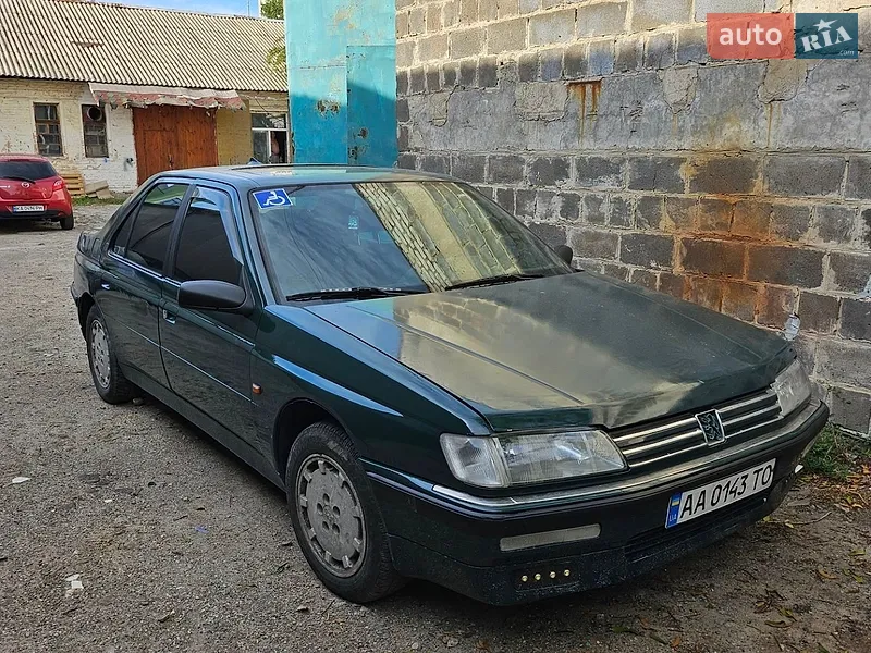 Peugeot 605
