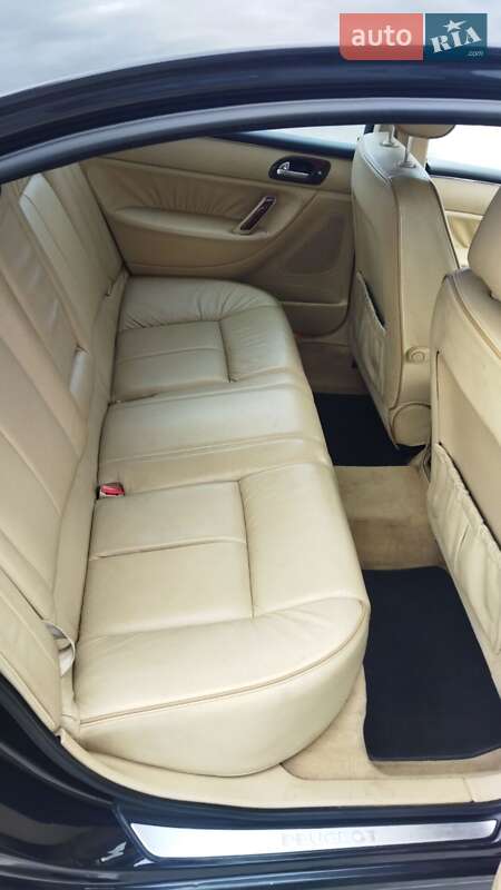 Седан Peugeot 607 2005 в Дубні