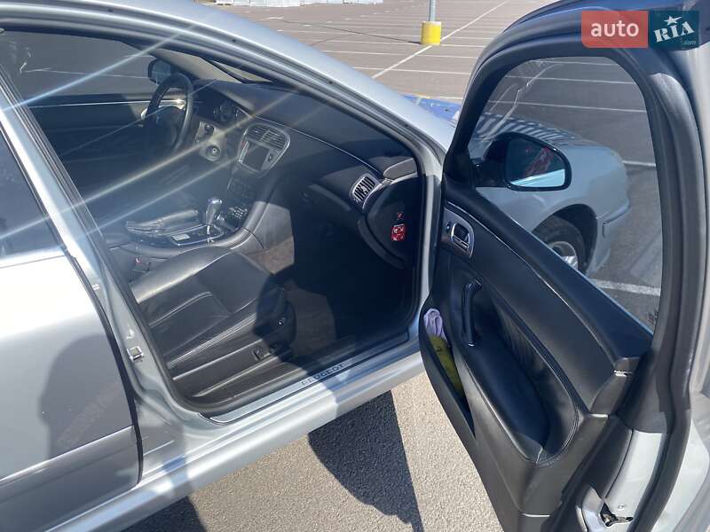 Седан Peugeot 607 2010 в Рівному