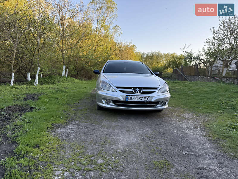 Седан Peugeot 607 2009 в 
