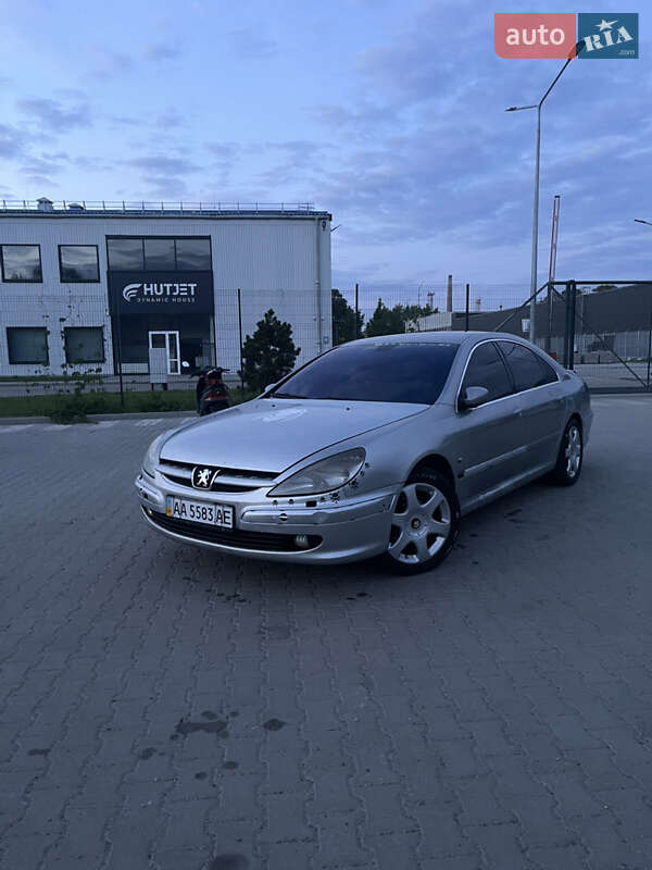 Peugeot 607 2001