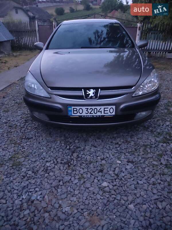 Peugeot 607 2003
