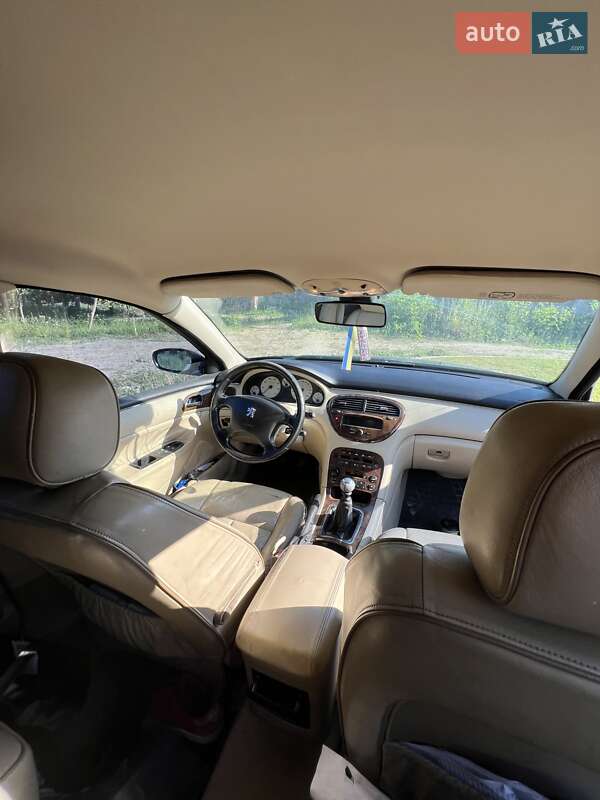 Седан Peugeot 607 2003 в Рівному