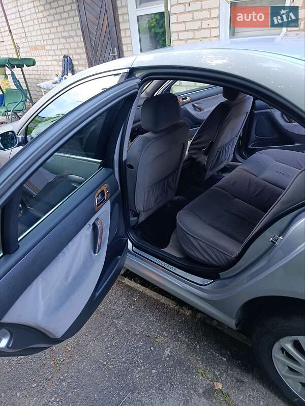 Седан Peugeot 607 2001 в Павлограді