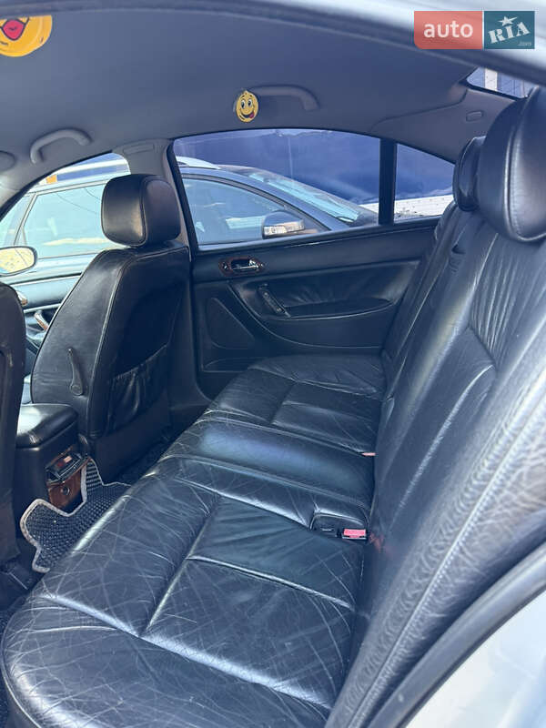 Седан Peugeot 607 2009 в Тернополе