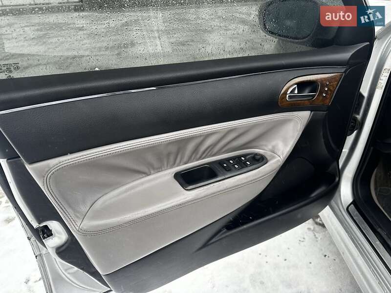 Седан Peugeot 607 2002 в Хмельницком