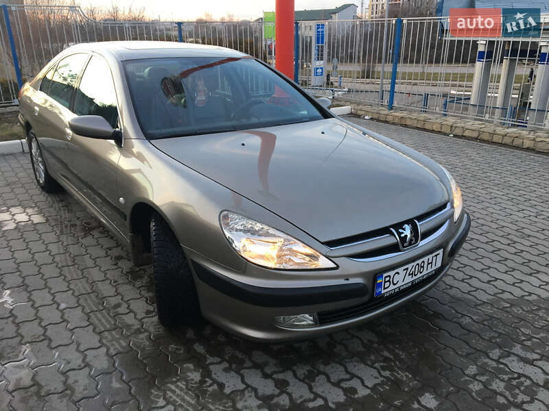 Peugeot 607 2001
