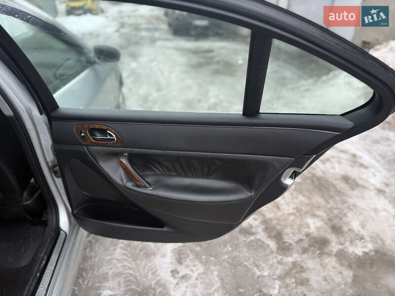 Седан Peugeot 607 2003 в Тернополе