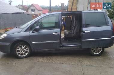 Минивэн Peugeot 807 2008 в 