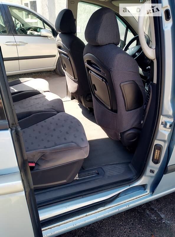 Мінівен Peugeot 807 2004 в Житомирі