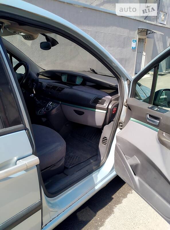 Мінівен Peugeot 807 2004 в Житомирі