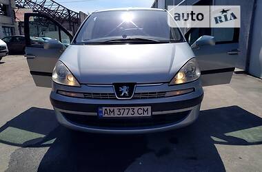 Минивэн Peugeot 807 2004 в 