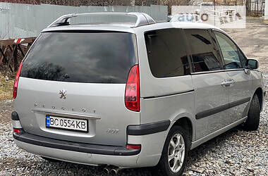 Мінівен Peugeot 807 2004 в Дрогобичі